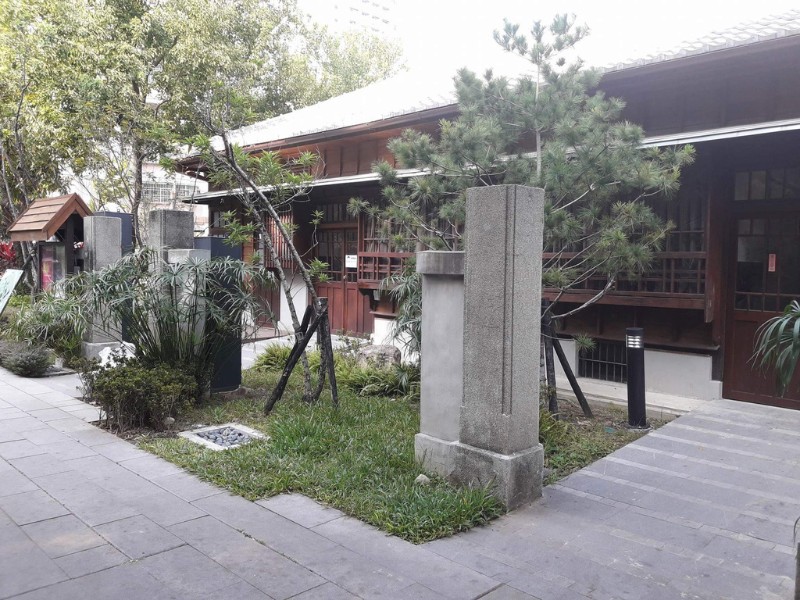臺中文學館採取就地保留與運用