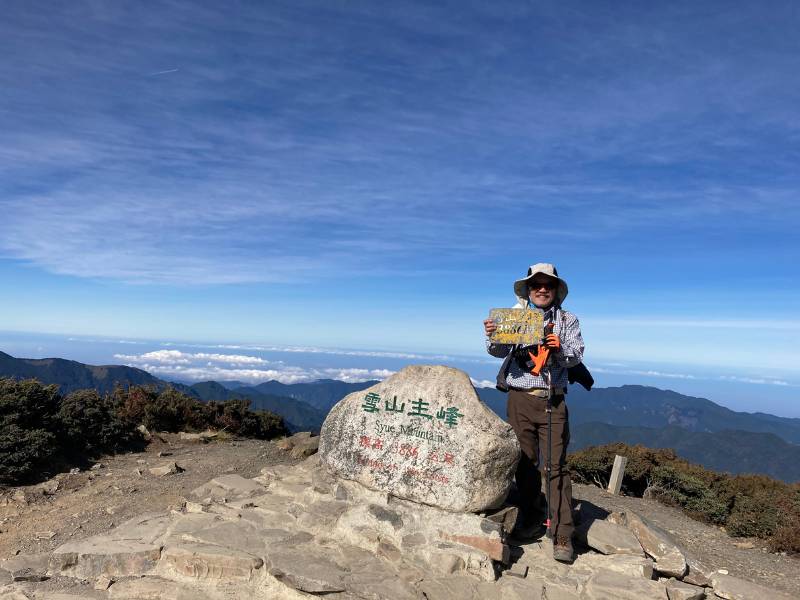 作者攝於雪山山頂