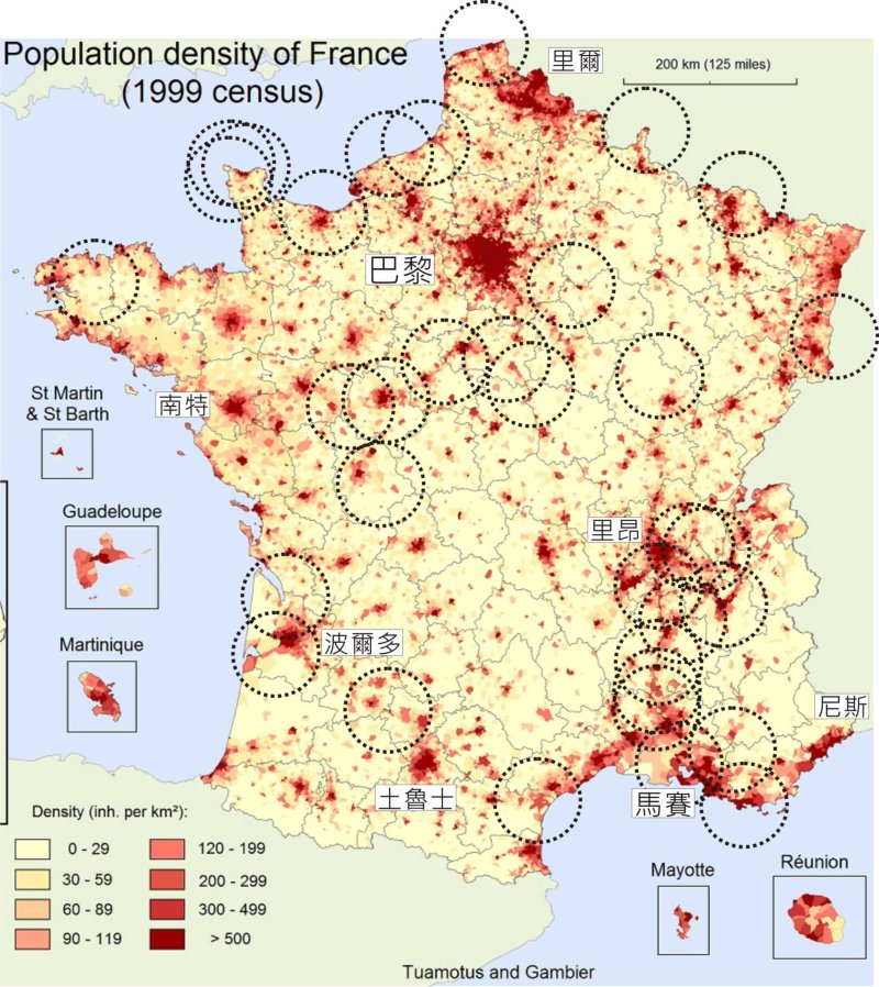 法國的核電廠VS人口分布圖，黑色虛線圈圈是以核電廠為中心半徑50公里的範圍。 (法國人口分布底圖來源：維基百科 由 Der Statistiker, CC BY-SA 3.0, https://commons.wikimedia.org/w/index.php?curid=5324033)