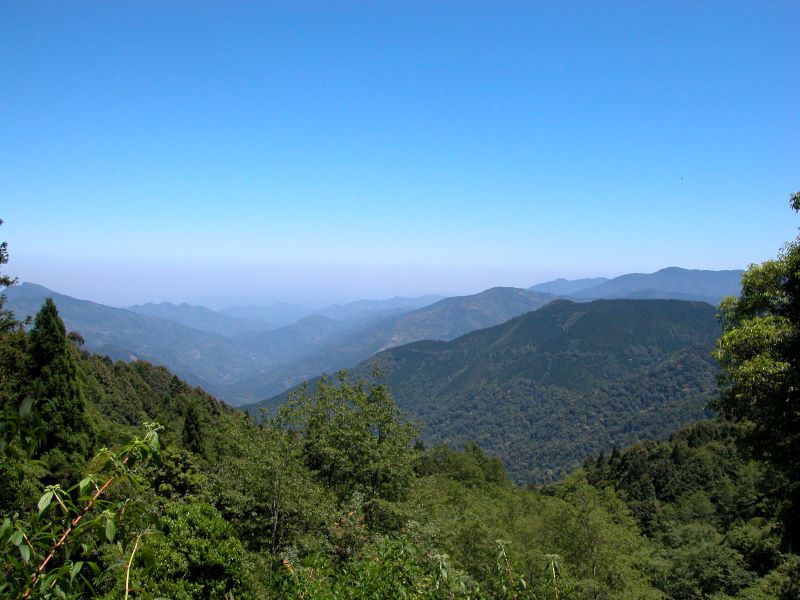  風水即是在大自然中透過觀察風、水及山勢找到具有「生氣」適合人居住之地。（圖／詹美鈴）