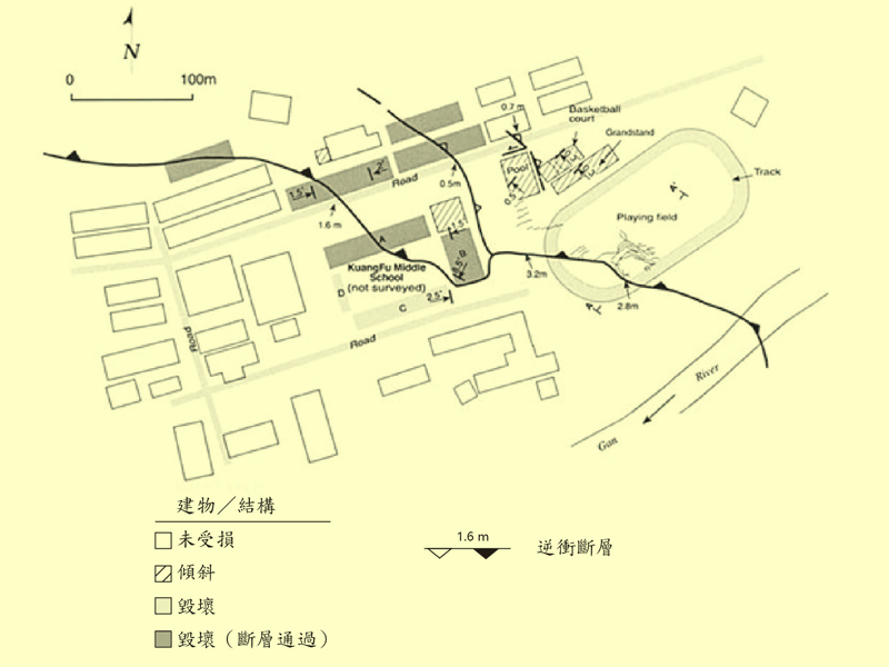 921 地震時車籠埔斷層在光復國中（現 921 地震教育園區）造成地表變形與建物倒塌分布圖。（圖 / 修改自 Kelson 等人，2001）