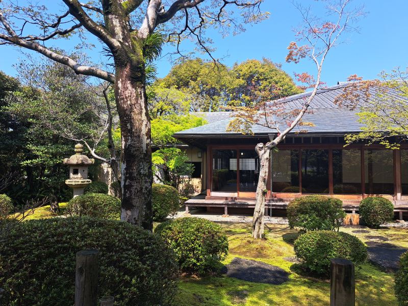 大濠公園日本庭園中的茶室與露地庭景觀(圖/王道華)